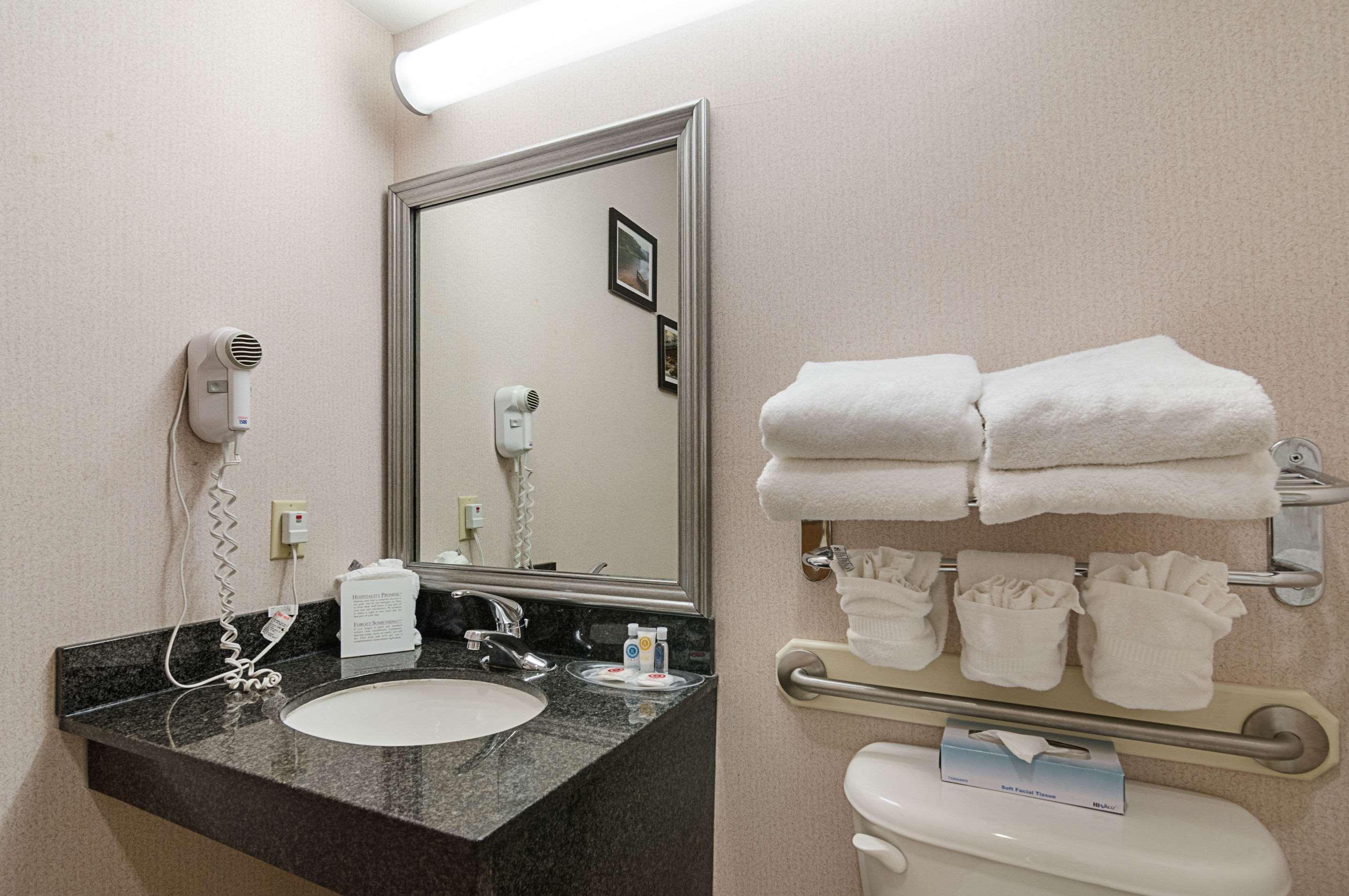 Quality Suites Springdale West I-49 Exteriér fotografie